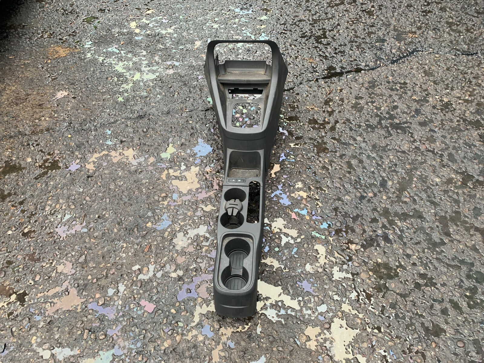 FORD KA PLUS + 2019 CENTRE CONSOLE CUP HOLDER GEAR SURROUND
