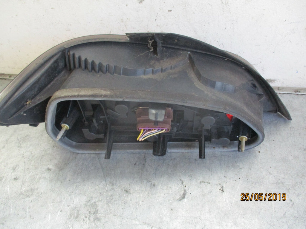 PEUGEOT 406 SALOON OSR DRIVER SIDE REAR BRAKE TAIL LIGHT