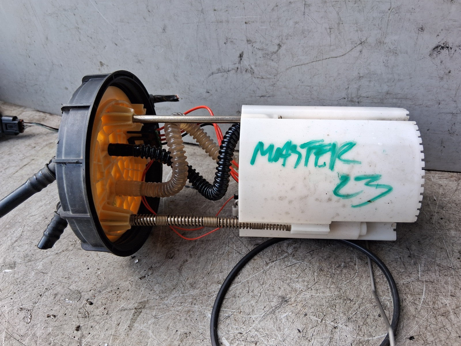 2023 RENAULT MASTER MK3 IN TANK FUEL PUMP SENDER UNIT 172028505R