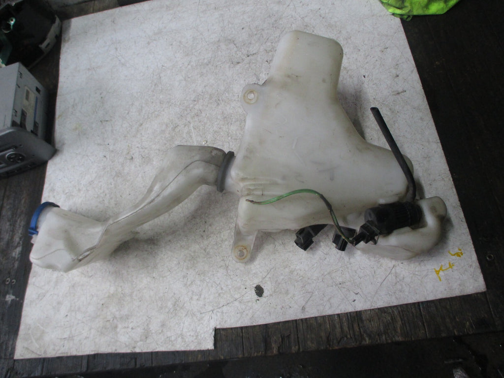 JAGUAR XTYPE 2006  WINDSCREEN WASHER TANK 1X4313K175AD