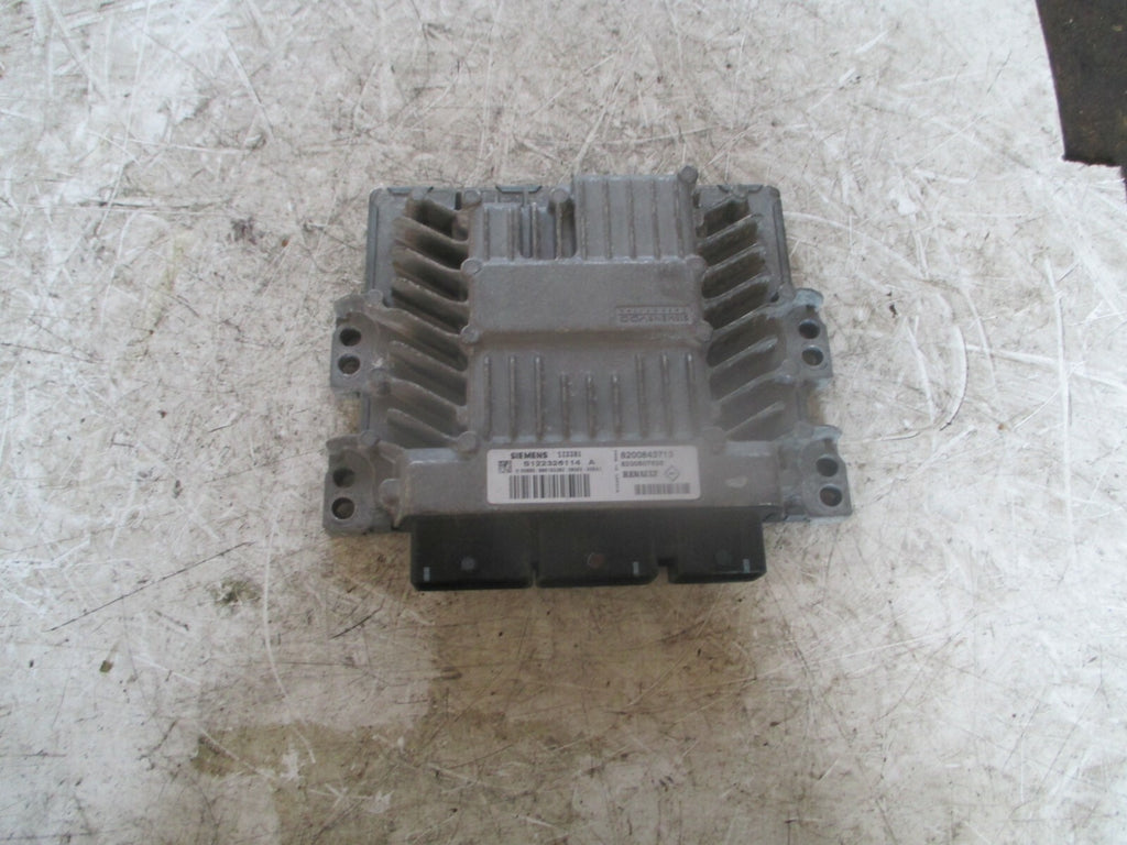 RENAULT SCENIC 2008 MK2 ENGINE CONTROL MODULE ECU 8200843713
