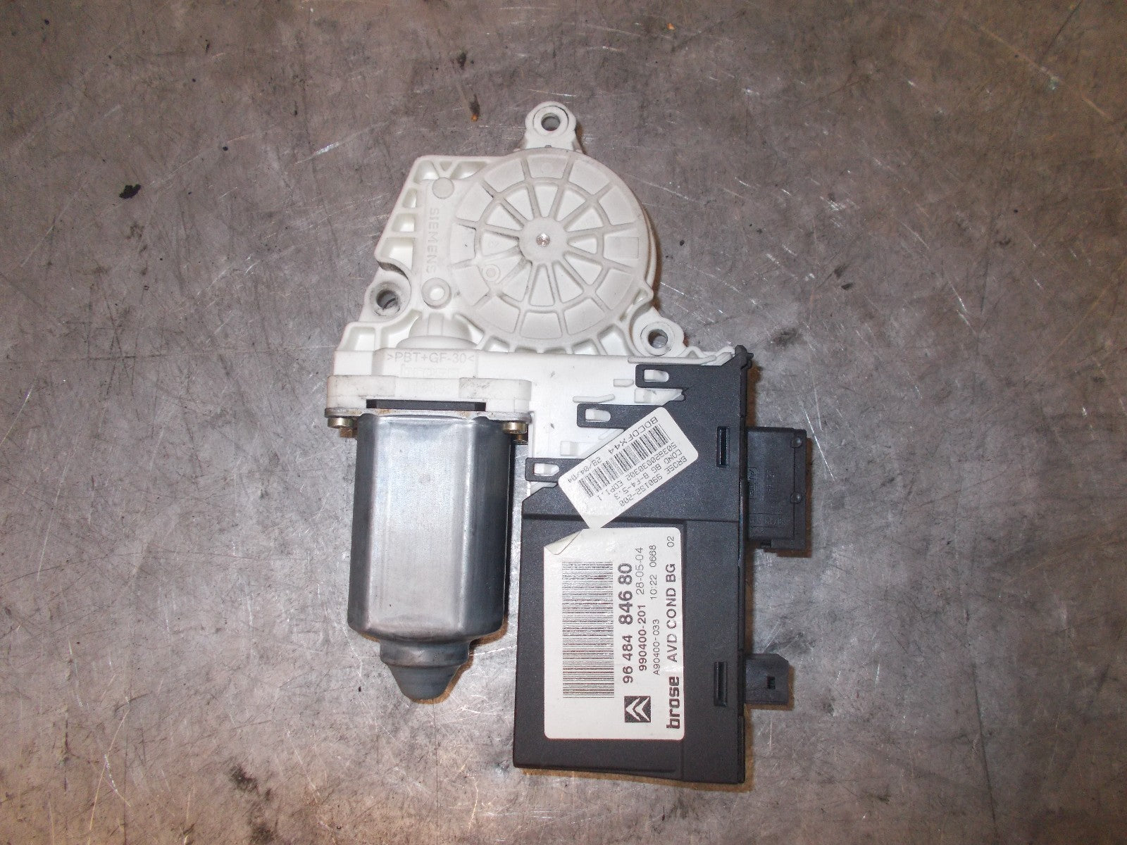 CITROEN C5 2004 OSF/ DRIVER SIDE FRONT WINDOW REGULATOR 9648484680