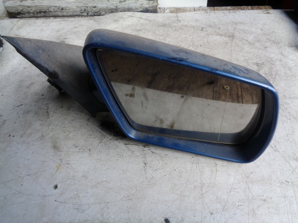 AUDI A6 C6 RIGHT DRIVER SIDE WING MIRROR DAMAGED E1 010629
