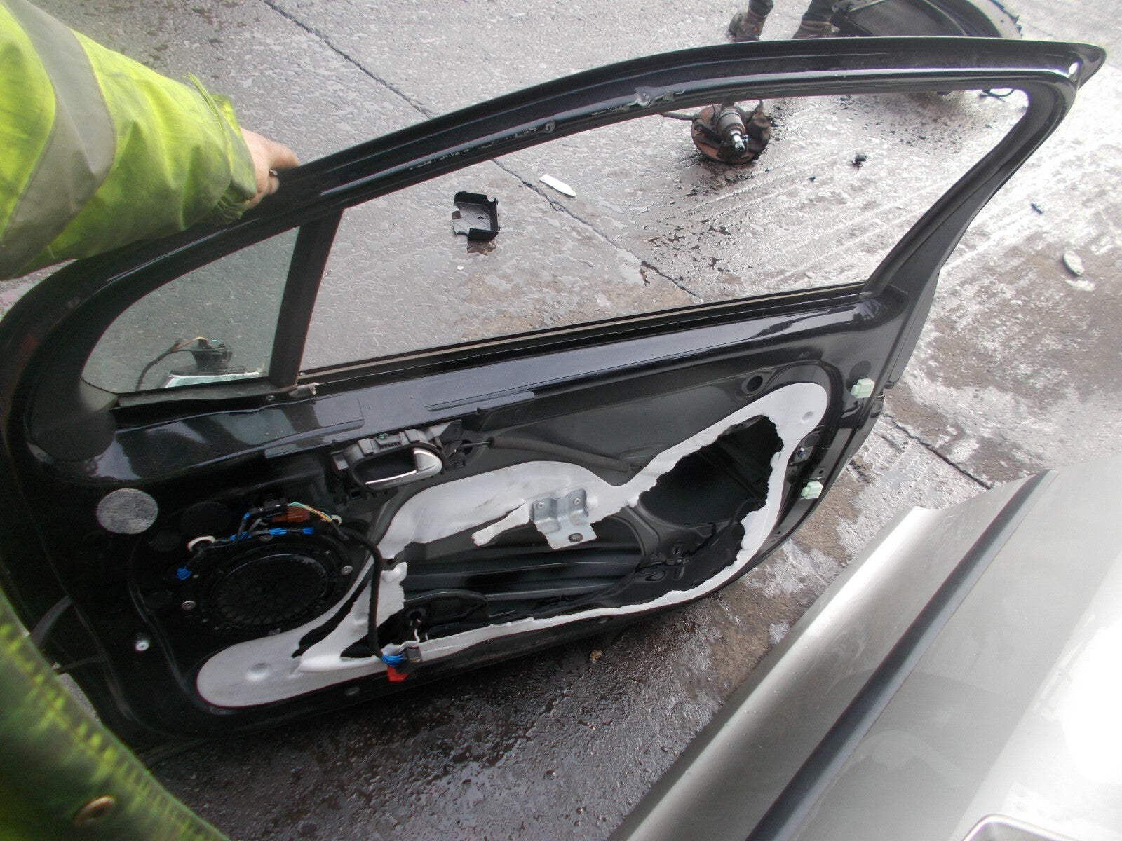 2009-2018 CITROEN DS3 OS DRIVER SIDE BARE DOOR SHELL EXY BLACK ONYX DAMAGED