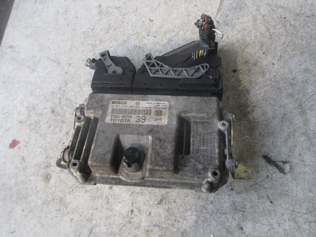 TOYOTA AYGO 2015 ENGINE ECU MODULES 896610H390