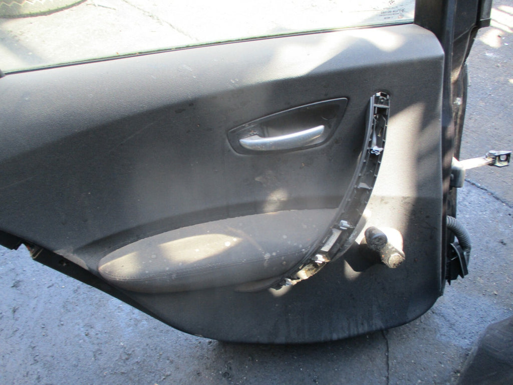 BMW 1 SERIES E87 2006 BARE NSF PASSENGER SIDE FRONT DOOR SHELL FRAME GREY