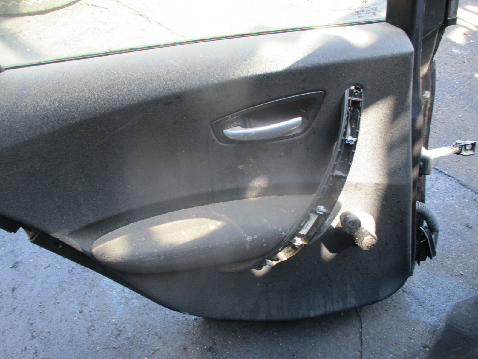 BMW 1 SERIES E87 2006 BARE NSF PASSENGER SIDE FRONT DOOR SHELL FRAME GREY