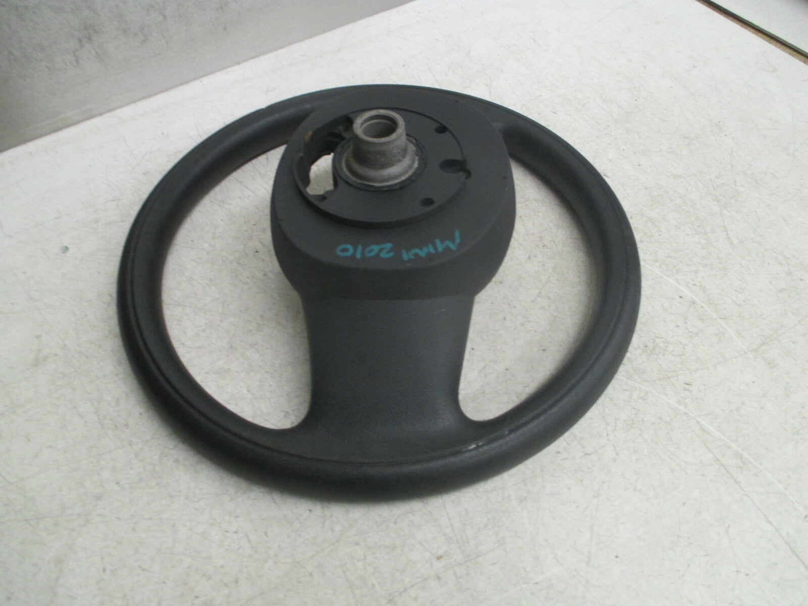 BMW MINI COOPER ONE 2010 R56 2 SPOKE STEERING WHEEL