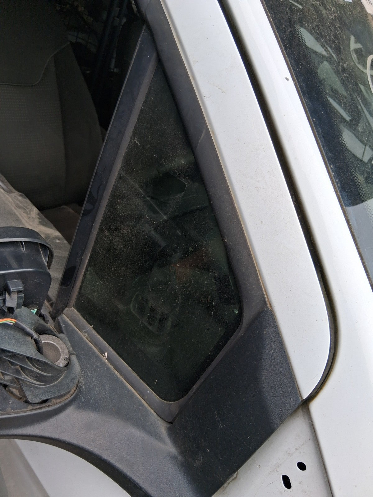 2015 FORD TRANSIT COURIER MK1 OSF DRIVER FRONT QUARTER WINDOW GLASS