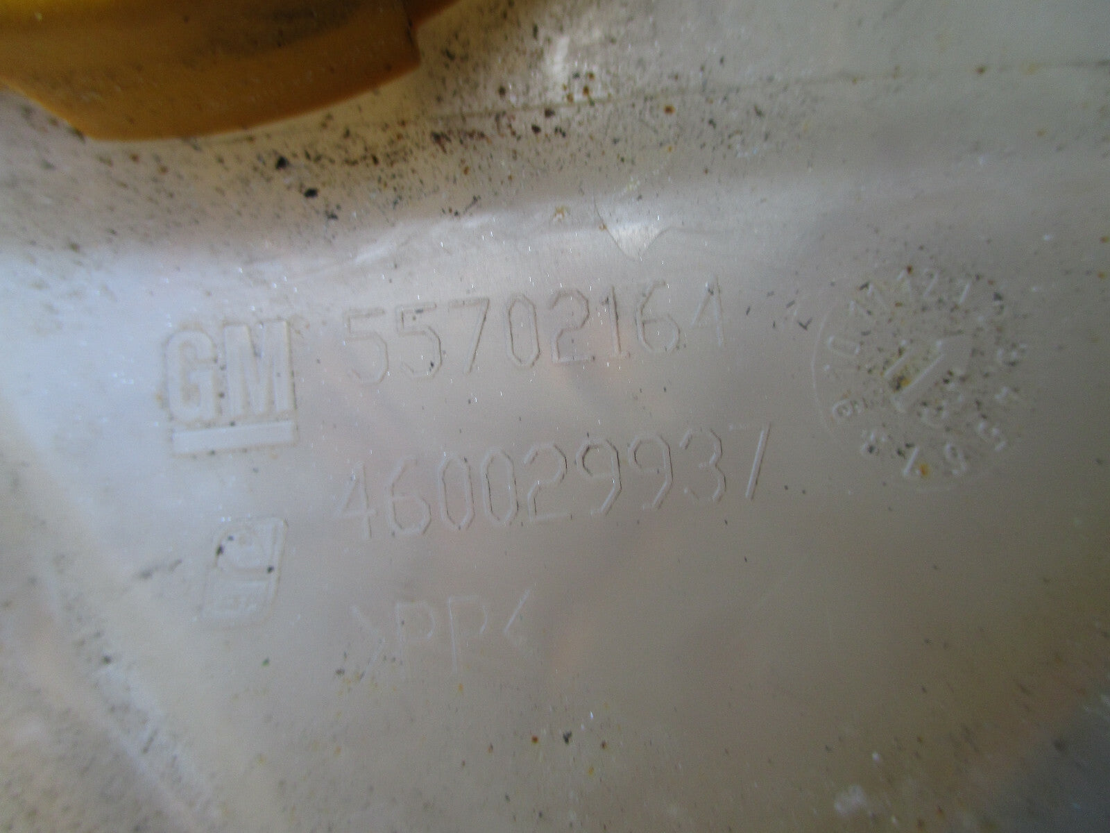VAUXHALL CORSA D 2011 HEADER TANK COOLANT WATER BOTTLE EXPANSION TANK 55702164