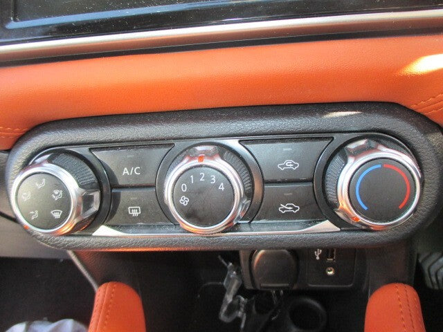 2018 NISSAN MICRA K14 HEATER AC CLIMATE CONTROL SWITCH PANEL