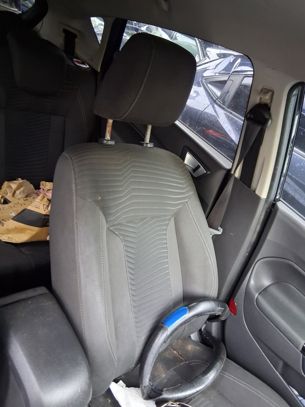 2014 FORD FIESTA MK7 NSF PASSENGER SIDE FRONT LEFT COMPLETE FABRIC SEAT