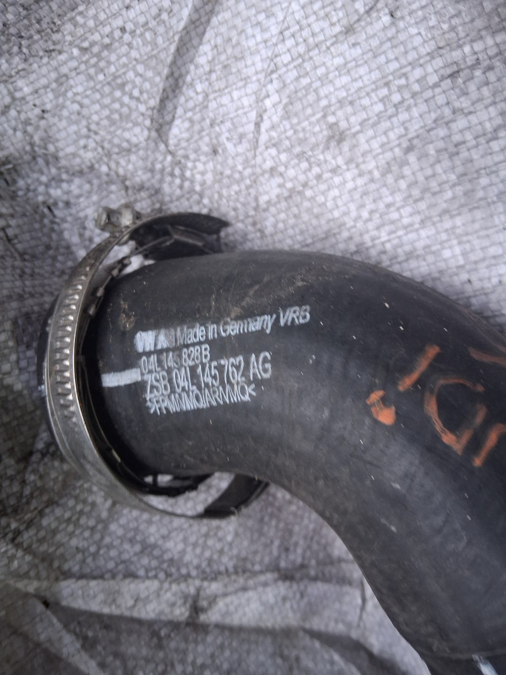 2017 AUDI A6 C7 2.0 DIESEL INTERCOOLER HOSE PIPE AIR TURBO PIPE 04L131765BP