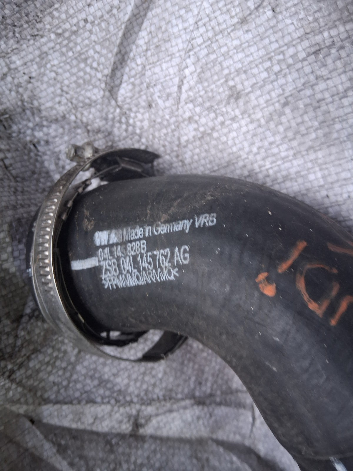2017 AUDI A6 C7 2.0 DIESEL INTERCOOLER HOSE PIPE AIR TURBO PIPE 04L131765BP