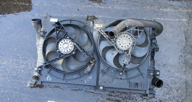 2020 SAIC LDV V80 2.5 DIESEL RADIATOR RAD PACK C00104463