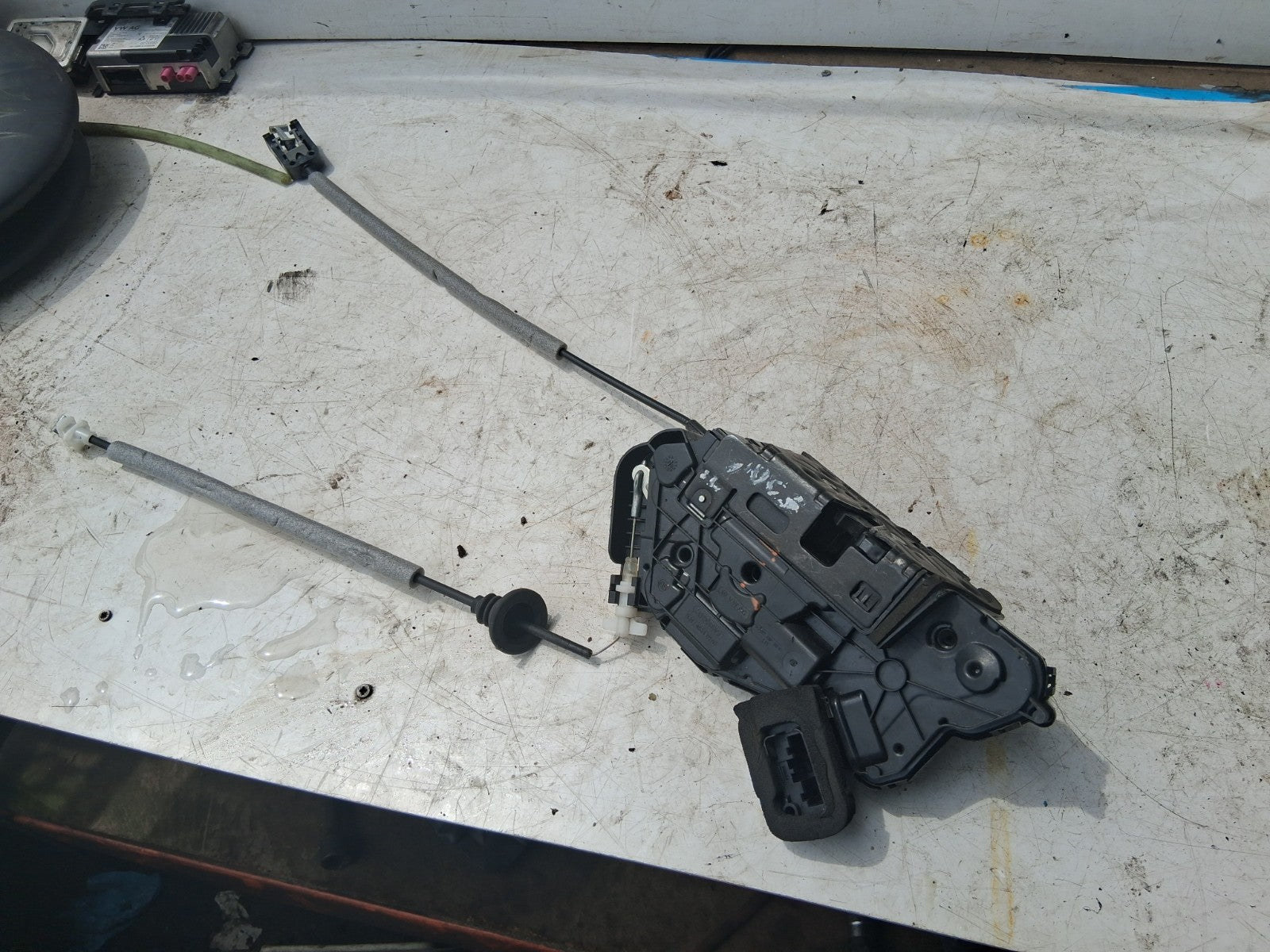 VW VOLKSWAGEN PASSAT B8 2019 NSF PASSENGER FRONT DOOR LOCK MECHANISM 5TB837015B