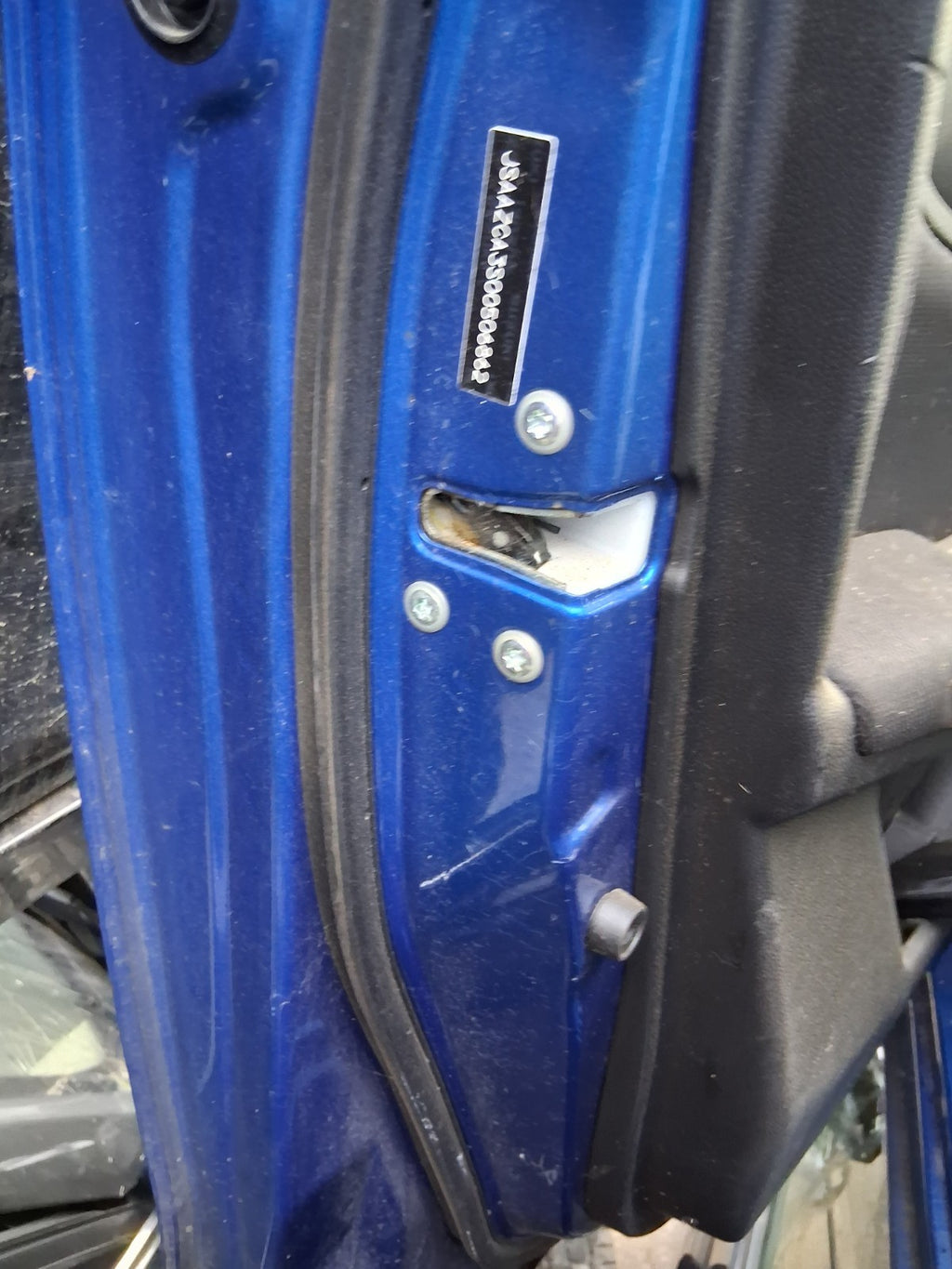2021 SUZUKI SWIFT A2L MK4 NSF PASSENGER SIDE FRONT LEFT DOOR LOCK MECHANISM