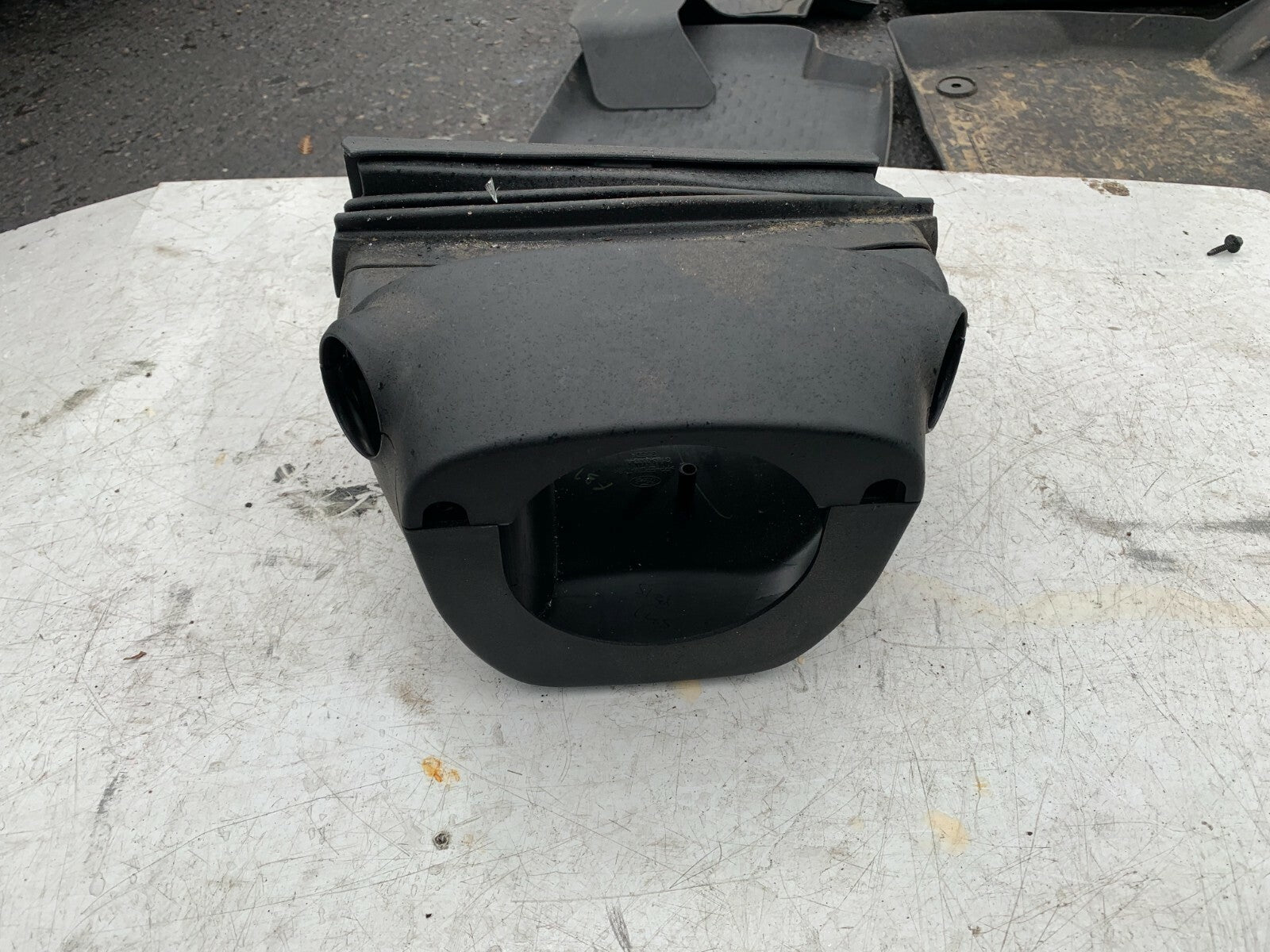 FORD KA  PLUS + 2019 STEERING COLUMN SURROUND COWLING PLASTIC TRIM