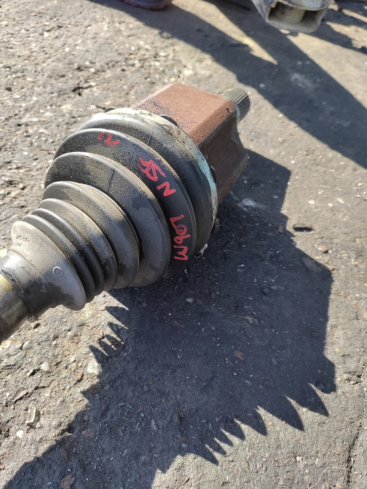 2021 MERCEDES SPRINTER W907 NS PASSENGER SIDE DRIVE SHAFT A9103301000