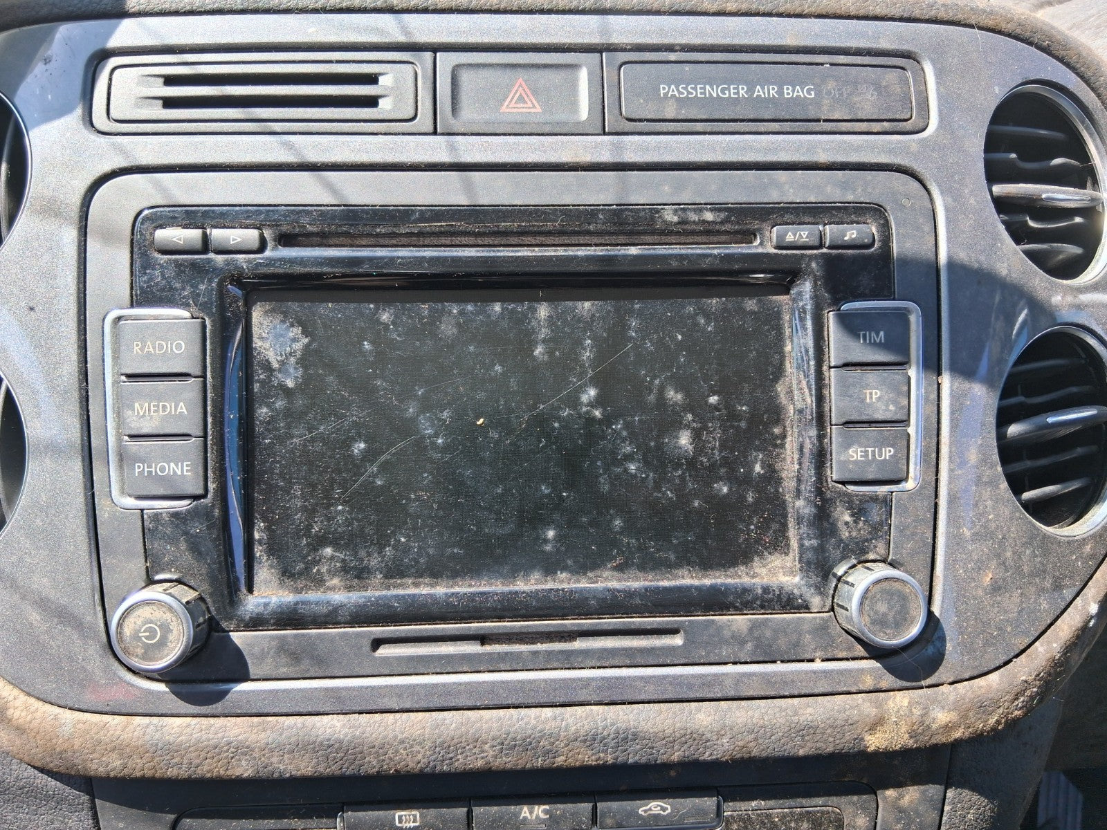 2013 VW VOLKSWAGEN TIGUAN MK1 RADIO CD PLAYER STEREO HEAD UNIT