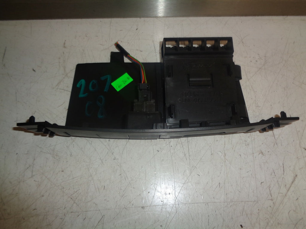 PEUGEOT 207 2008 1.4 PETROL CENTRAL DOOR LOCK SWITCH & PANEL 9656713577
