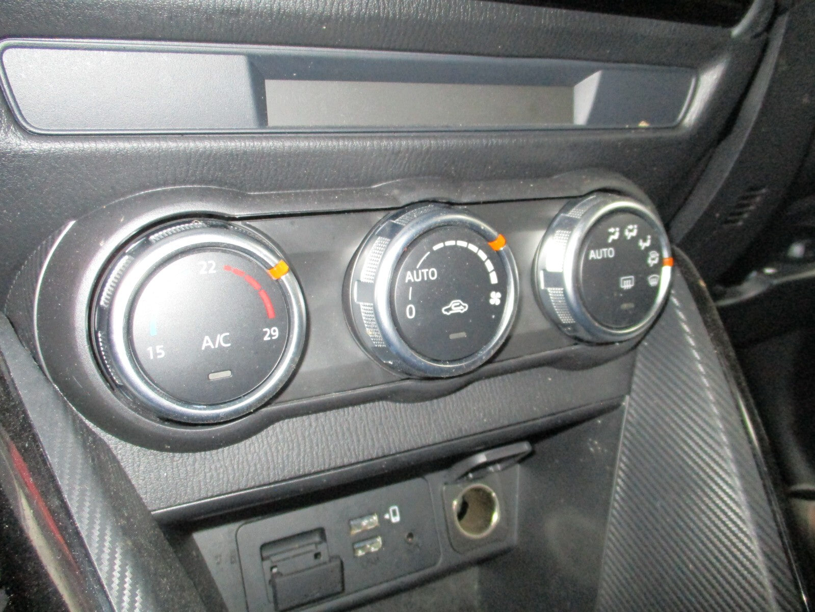 2022 MAZDA 2 MK3 DJ HEATER AC CLIMATE CONTROLS SWITCH PANEL