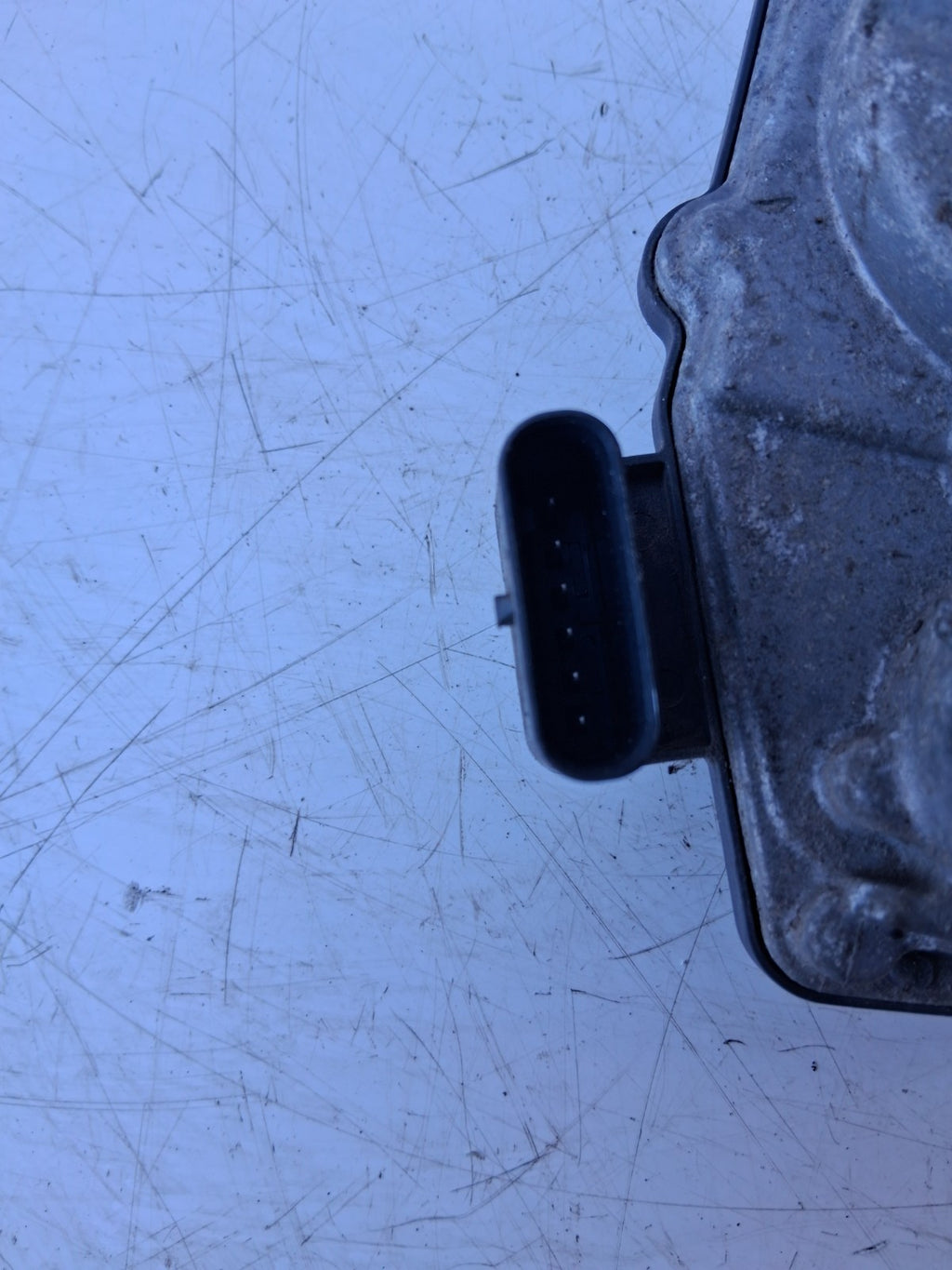 MINI CLUBMAN 2021 THROTTLE BODY 7618838