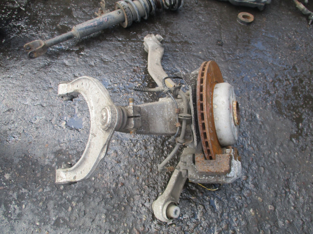 2012 BMW 5 SERIES F10 OSF DRIVER SIDE FRONT WHEEL HUB & CONTROL ARMS