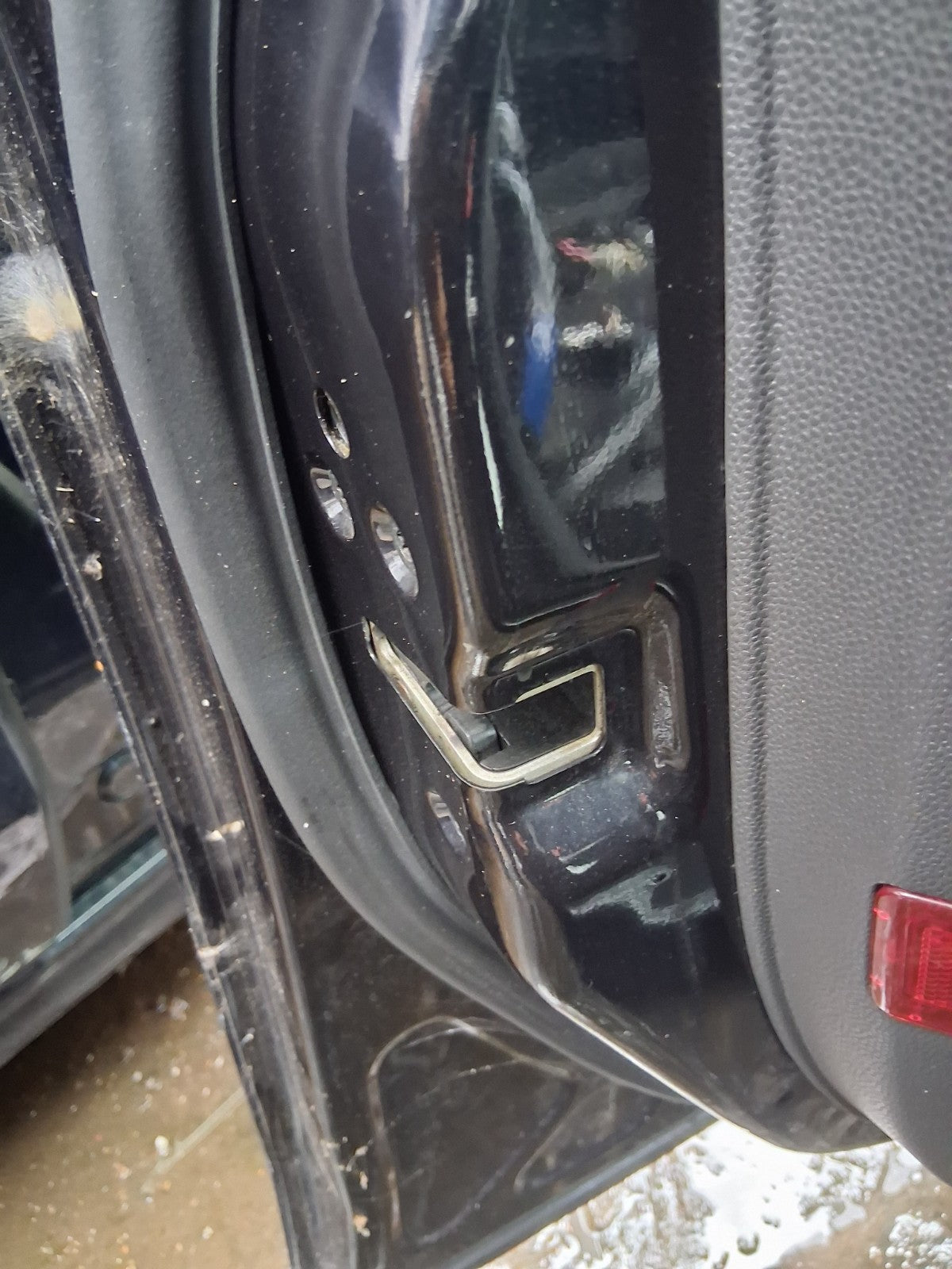 2014 FORD FIESTA MK7 NSF PASSENGER SIDE FRONT LEFT DOOR LOCK MECHANISM