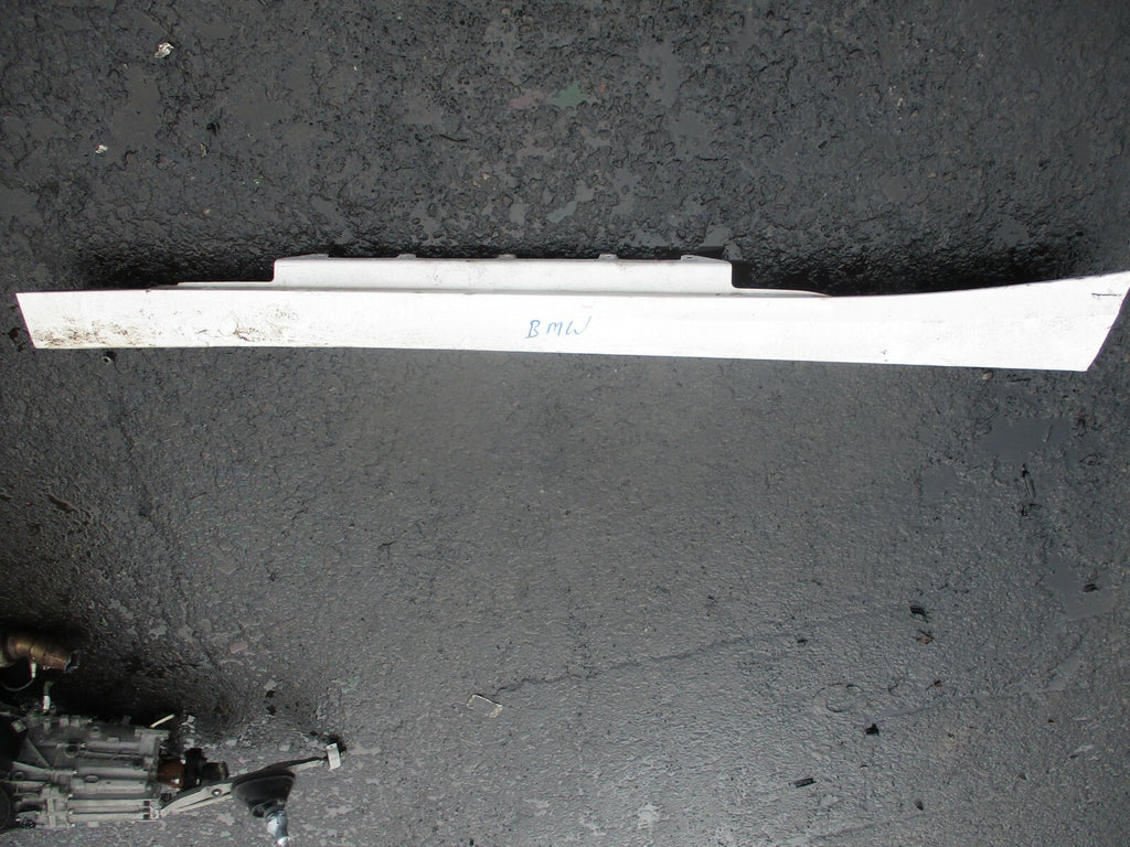 BMW 1 SERIES F21 NS PASSENGER SIDE LEFT SIDE SKIRT WHITE