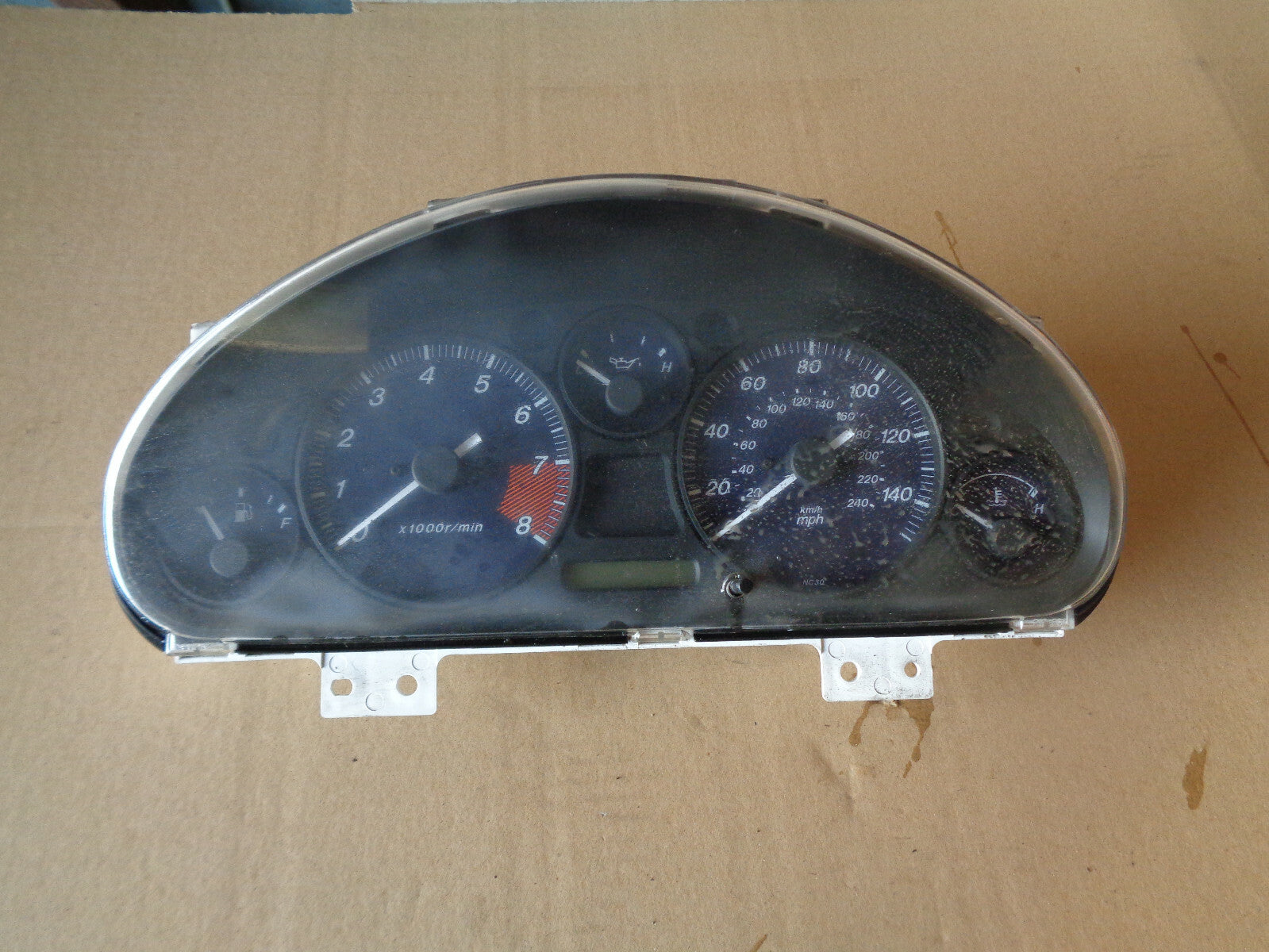 MAZDA MK5 MK2 NB 1998 - 2001 SPEEDO CLOCKS INSTRUMENT CLUSTER NC30 218-040 76921