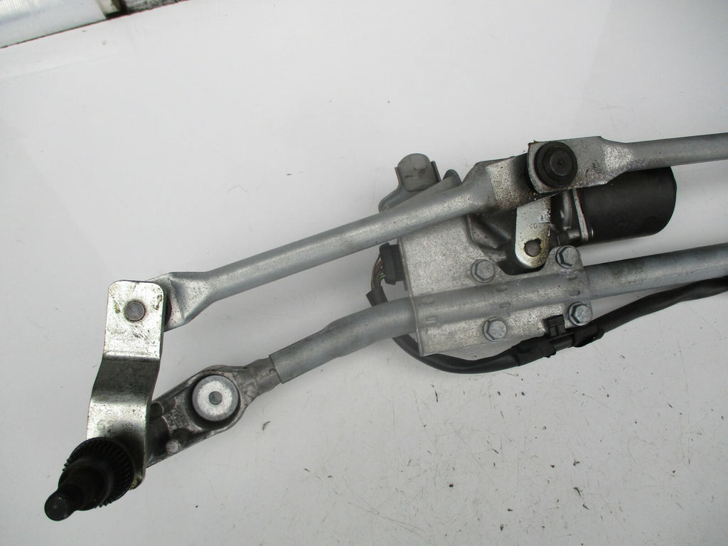 BMW 1 SERIES E87 2006 FRONT WINDSCREEN WIPER MOTOR LINKAGE 719303701 405122