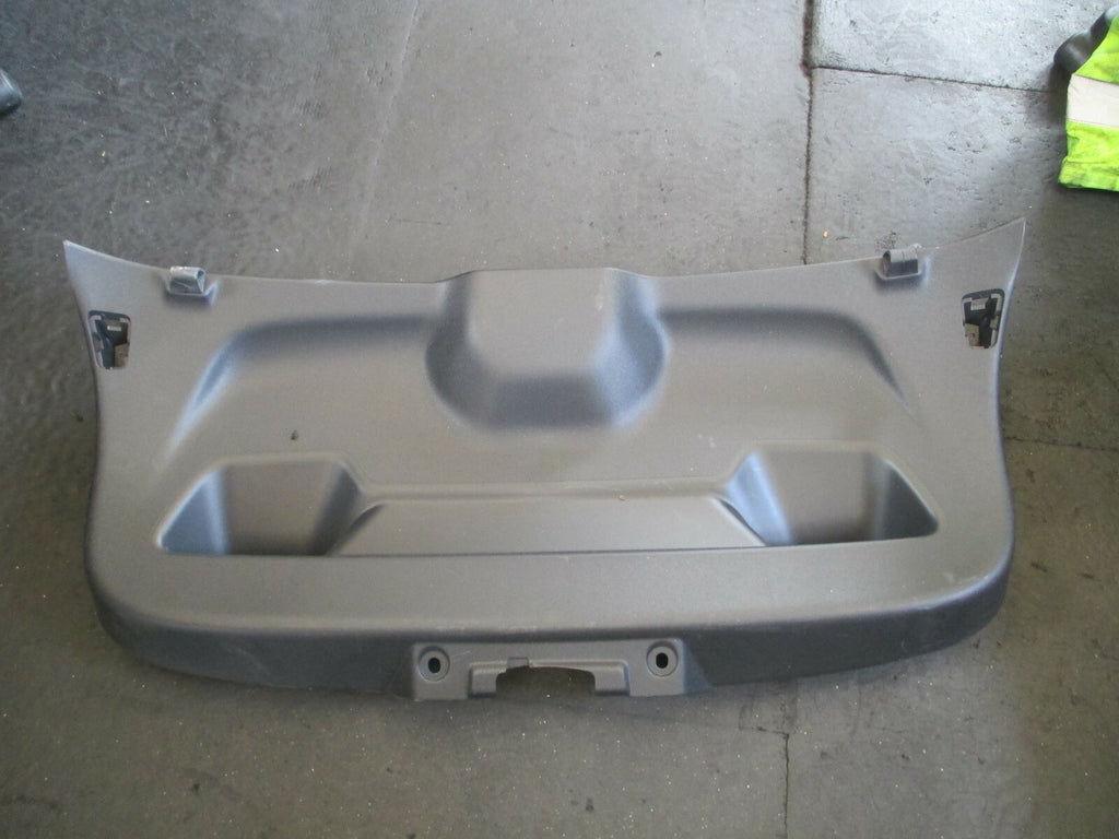 VAUXHALL CORSA F 2020 REAR LOWER TAILGATE BOOTLID BACK DOOR TRIM 98232025ZD