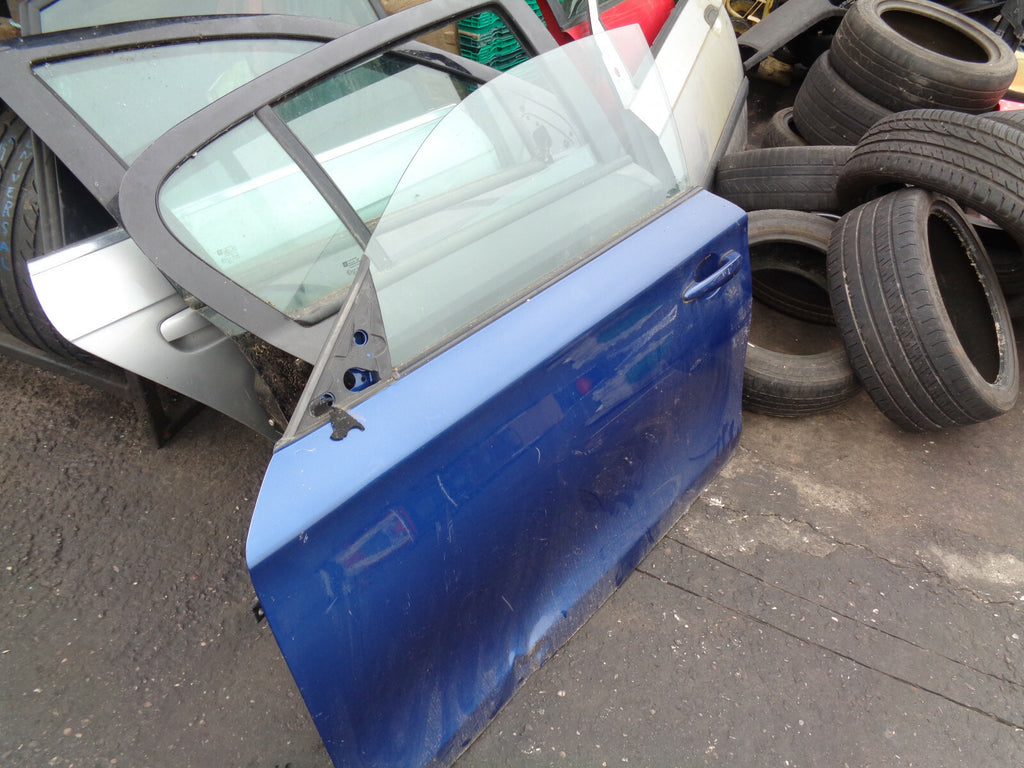 BMW 1 SERIES E81 E82 NS PASSENGER SIDE FRONT COMPLETE DOOR BLUE