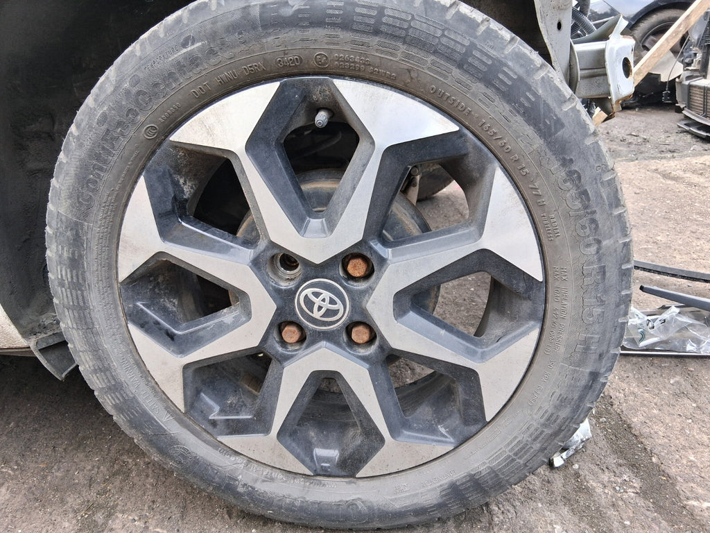 2020 TOYOTA AYGO MK2 15 INCH 4 x ALLOY WHEEL SET WITH TYRE 165/60R15