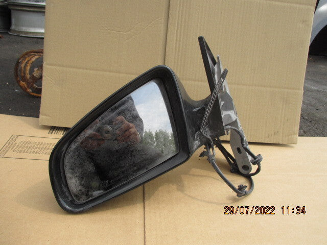 AUDI A4 B7 2007 NSF PASSENGER SIDE FRONT WING MIRROR BLACK
