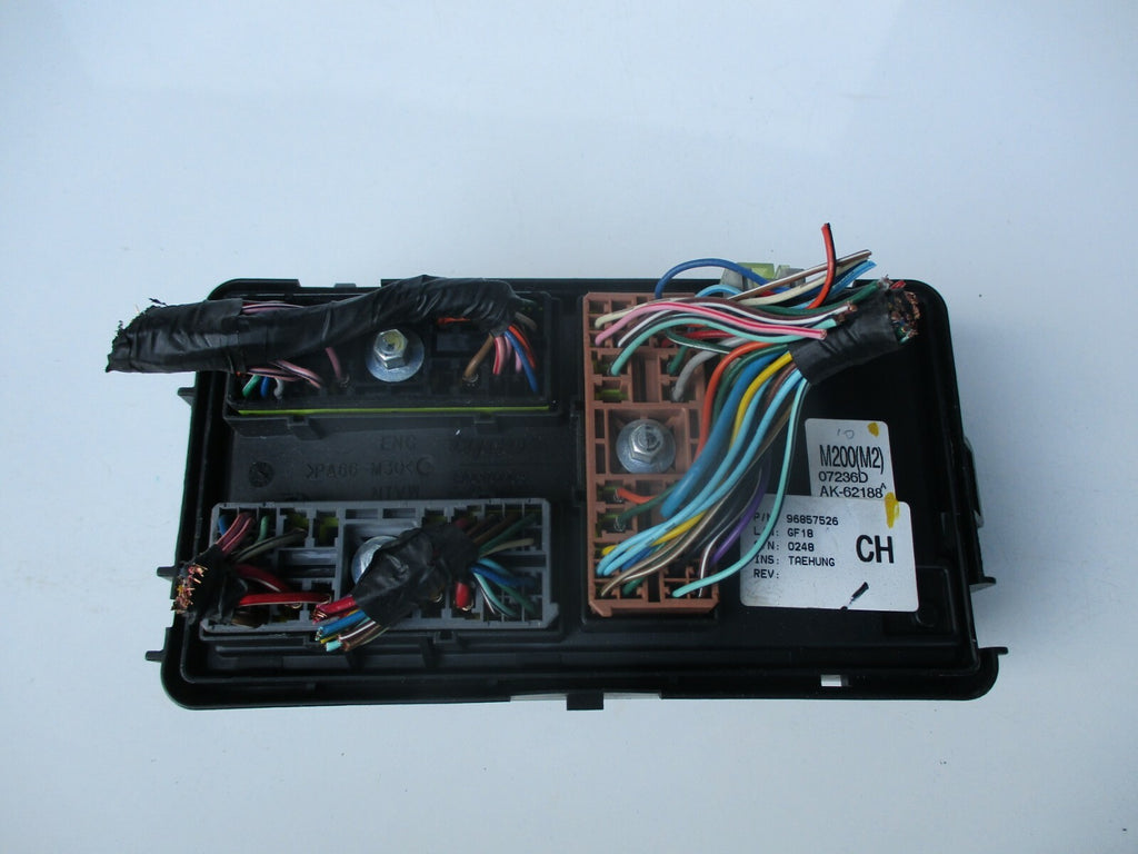 DAEWOO CHEVROLET MATIZ 2007 PETROL 1.0 UNDER BONNET FUSE RELAY BOX 96857526