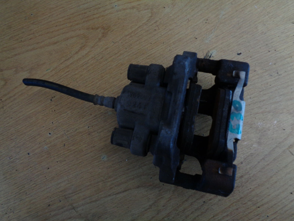 BMW 3 SERIES F30 1.8 D 2.0 D REAR RIGHT DRIVER SIDE BRAKE CALIPER