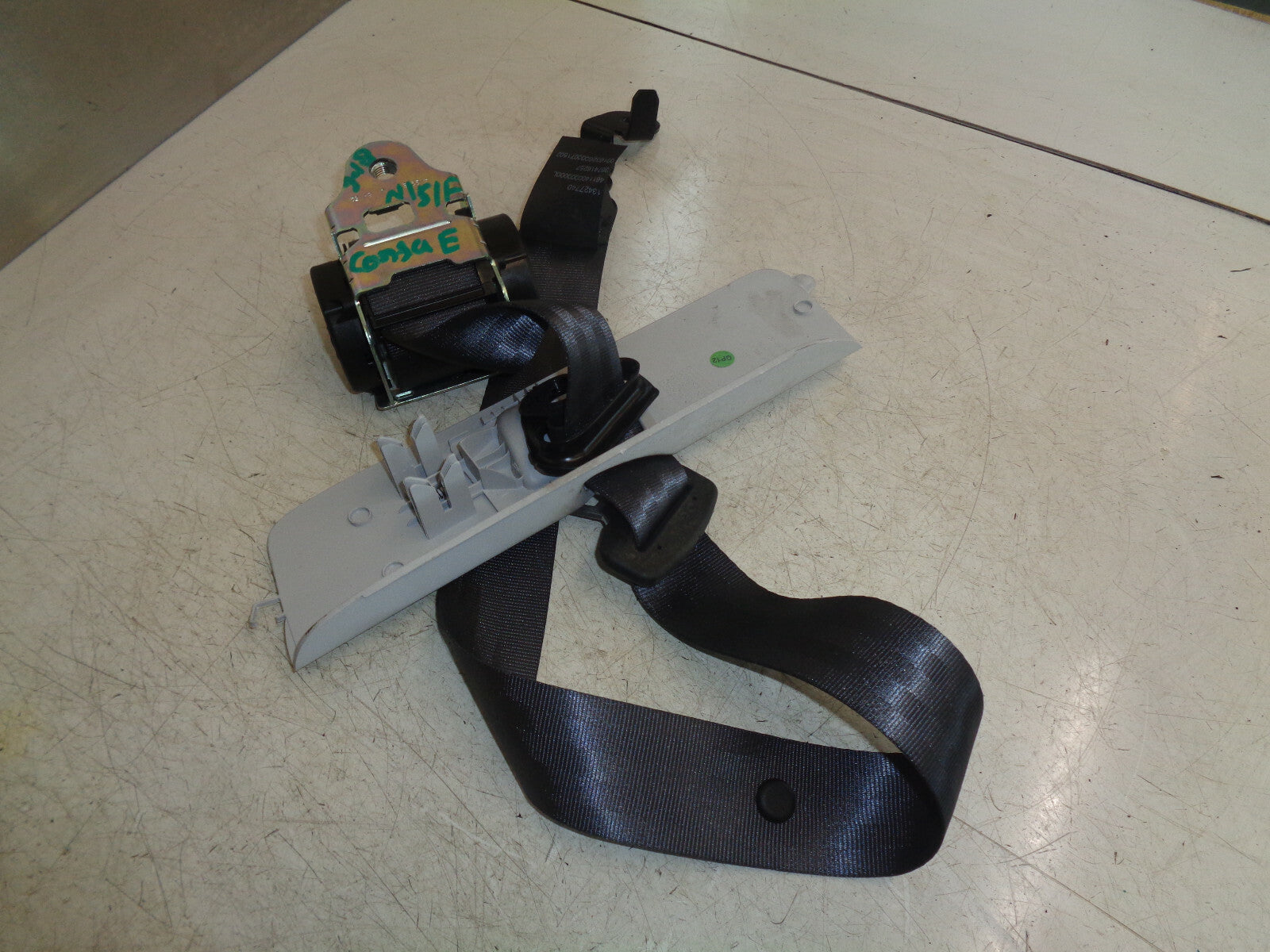 VAUXHAL CORSA E 2018 5 DOOR NSF PASSENGER SIDE FRONT DOOR SEAT BELT 13427740