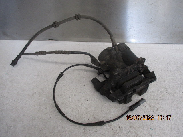 BMW MINI CLUBMAN F54 2016 1.5 OSR DRIVER SIDE REAR BRAKE CALIPER 6798958