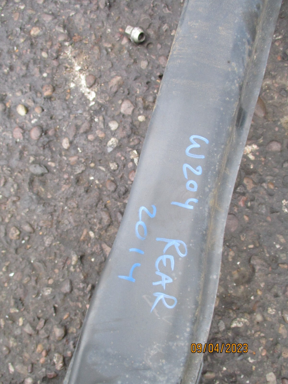 MERCEDES BENZ C CLASS W204 2014 REAR BUMPER CRASH BAR REINFORCEMENT BAR