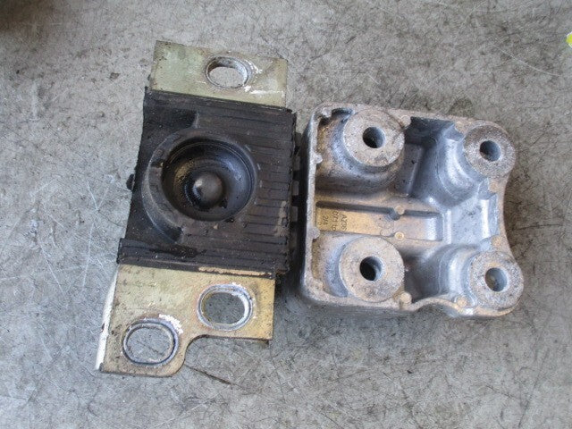 2023 VAUXHALL MOVANO C MK3 NSR PASSENGER SIDE ENGINE MOUNT 01440585380