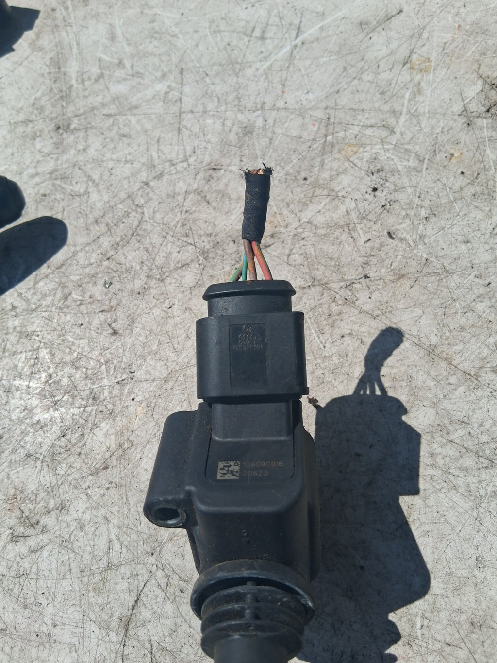 2013 VOLKSWAGEN GOLF PENCIL SINGLE IGNITION COIL PACK 106090916