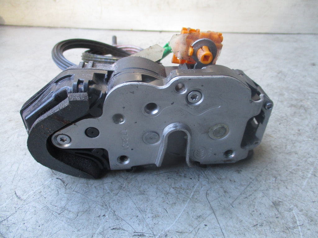 2016 VAUXHALL ZAFIRA C OSR DRIVER SIDE REAR DOOR LOCK MECHANISM 13579556
