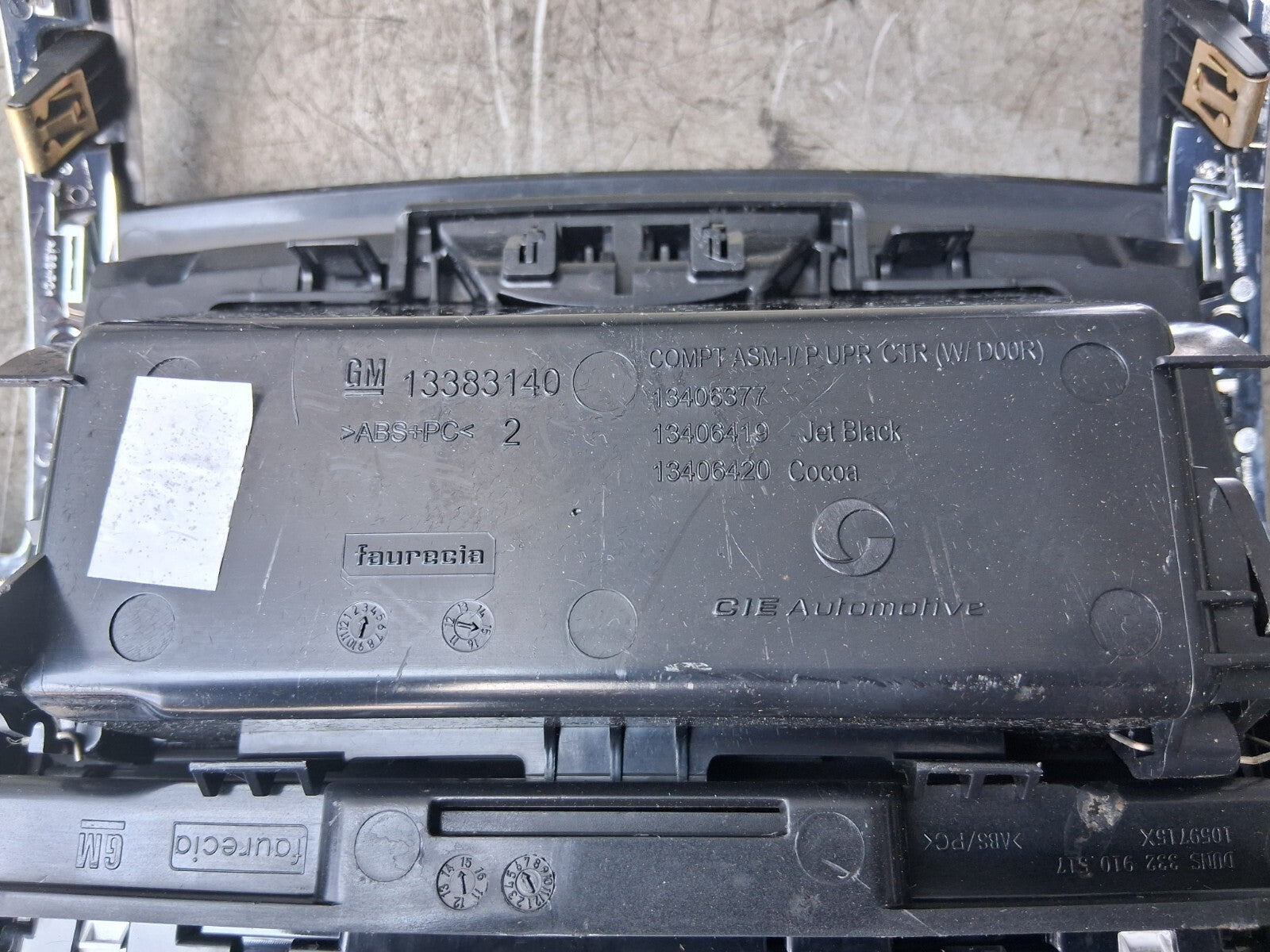 VAUXHALL ZAFIRA C 2016 DASHBOARD CENTRE CONSOLE TRIM PANEL 13383140