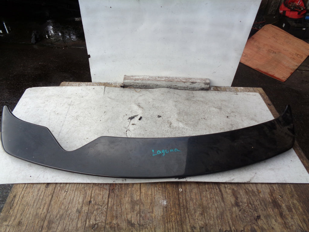 RENAULT LAGUNA MK2 2004 HATCHBACK REAR TAILGATE BOOT TRUNK LID SPOILER 820000218