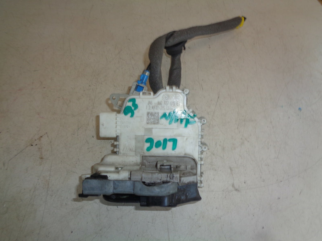 AUDI Q3 8U 2017 NSF PASSENGER SIDE FRONT DOOR LOCK MECHANISM 8J2837015E