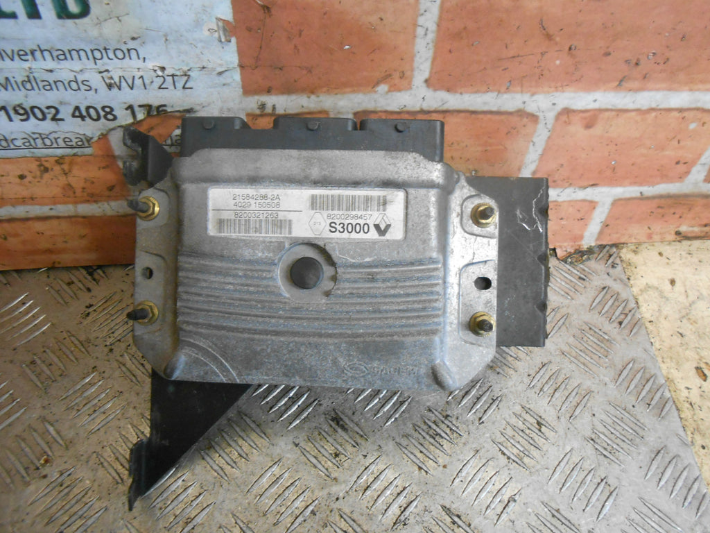 RENAULT SCENIC MK2 2004 1.6 ECU ELECTRONIC ENGINE CONTROL UNIT 8200298457