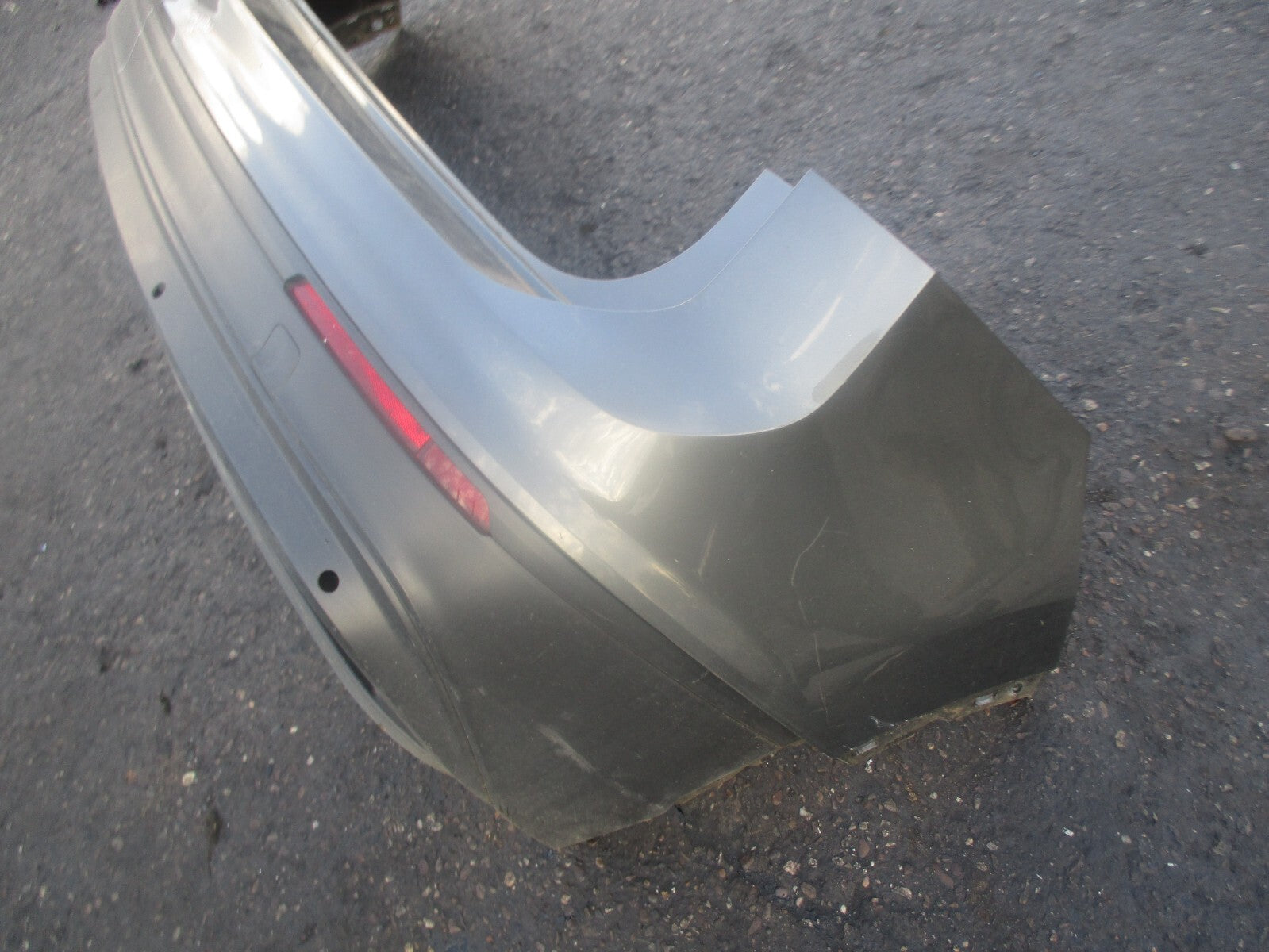 VW VOLKSWAGEN TIGUAN MK2 2016 REAR COMPLETE BUMPER PDC SENSOR GREY