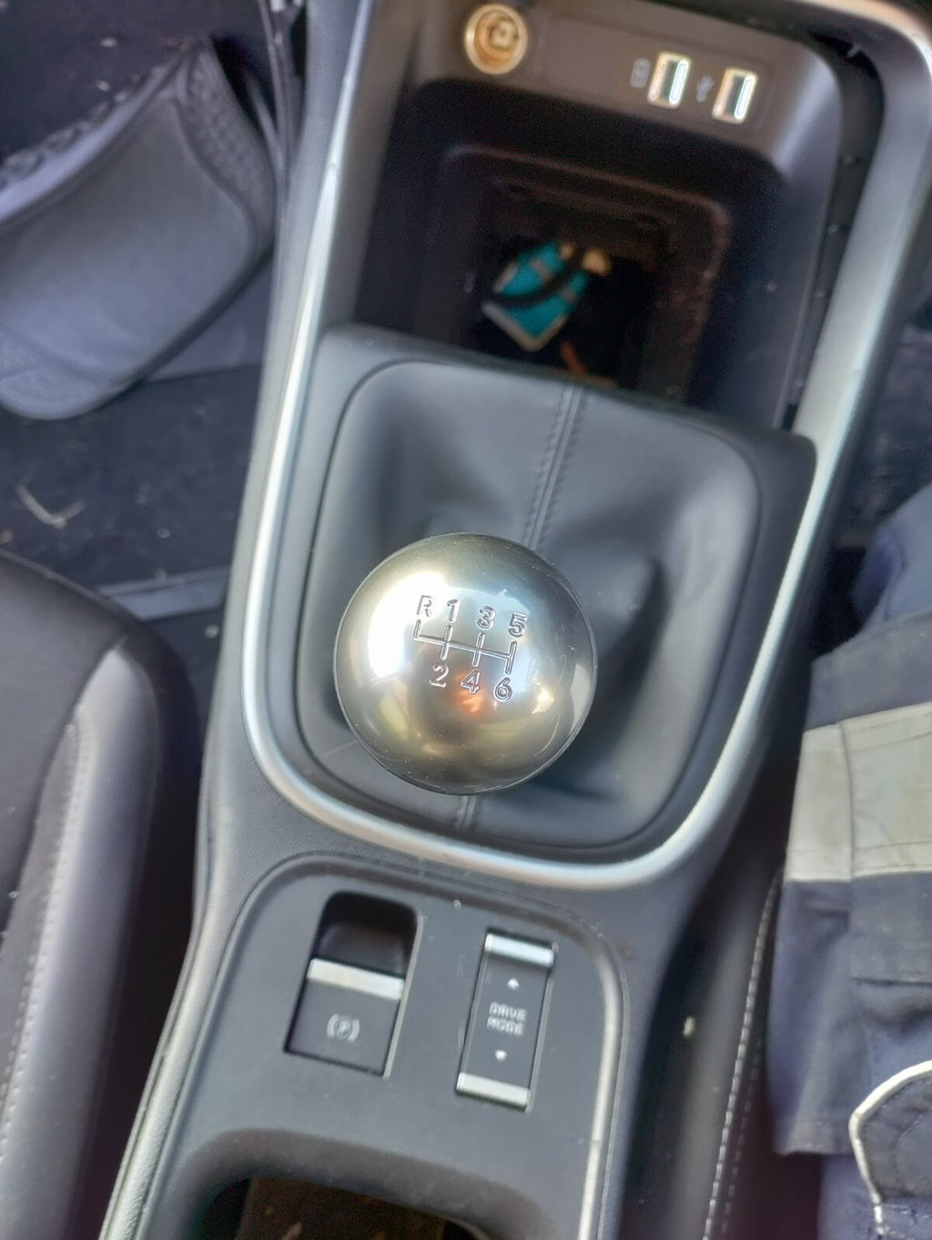 2024 JEEP AVENGER 1.2 PETROL 6 SPEED GEAR STICK LEVER